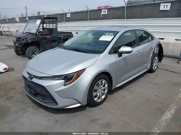 JTDEPRAE3LJ090226 2020 TOYOTA COROLLA - Image 2