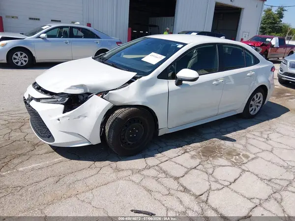 JTDEPRAE4LJ046767 2020 TOYOTA COROLLA - Image 2