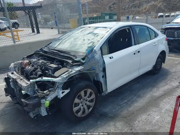 JTDEPRAE4LJ116946 2020 TOYOTA COROLLA - Image 2