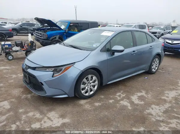 JTDEPRAE5LJ010828 2020 TOYOTA COROLLA - Image 2