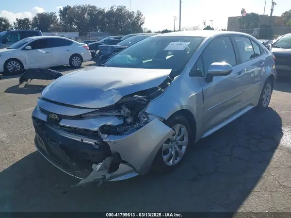 JTDEPRAE5LJ065182 2020 TOYOTA COROLLA - Image 2