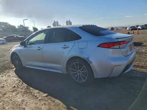 JTDEPRAE5LJ077915 2020 TOYOTA COROLLA - Image 2
