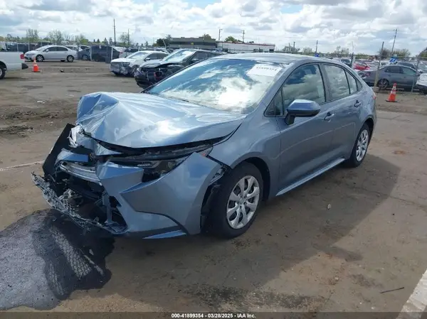 JTDEPRAE5LJ093077 2020 TOYOTA COROLLA - Image 2