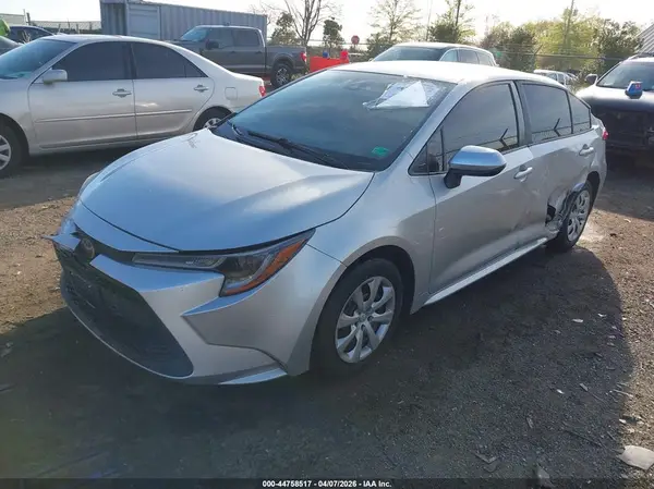 JTDEPRAE5LJ095590 2020 TOYOTA COROLLA - Image 2