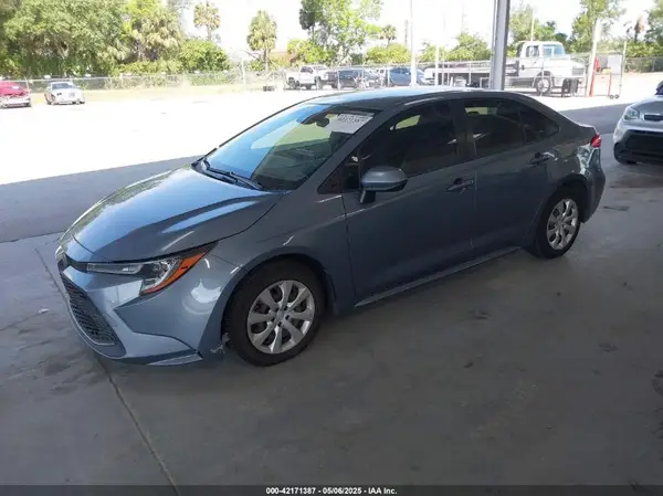JTDEPRAE6LJ065241 2020 TOYOTA COROLLA - Image 2