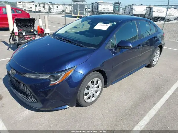 JTDEPRAE6LJ073551 2020 TOYOTA COROLLA - Image 2
