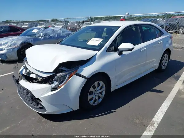 JTDEPRAE6LJ078216 2020 TOYOTA COROLLA - Image 2