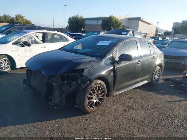 JTDEPRAE6LJ105625 2020 TOYOTA COROLLA - Image 2