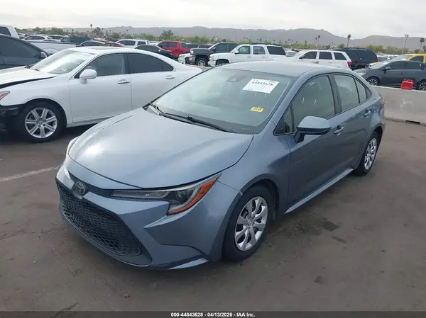 JTDEPRAE7LJ089242 2020 TOYOTA COROLLA - Image 2