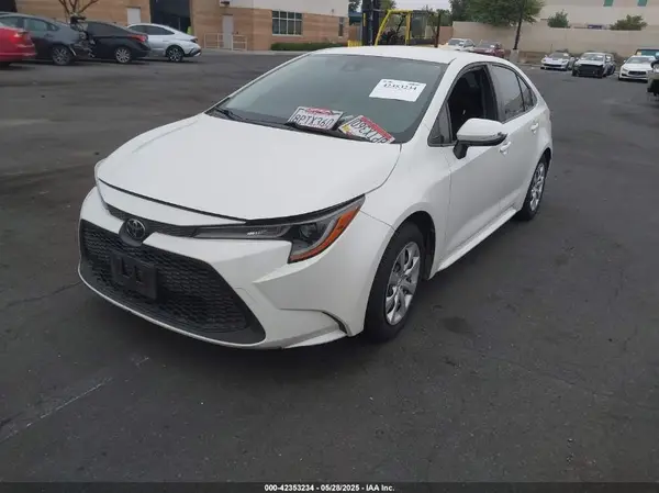JTDEPRAE7LJ108954 2020 TOYOTA COROLLA - Image 2