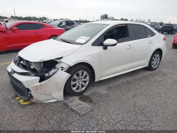 JTDEPRAE8LJ075849 2020 TOYOTA COROLLA - Image 2