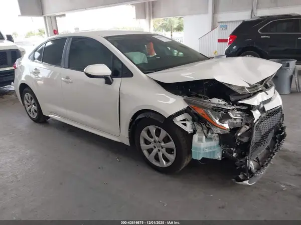 JTDEPRAE9LJ028524 2020 TOYOTA COROLLA - Image 1