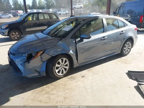 JTDEPRAE9LJ066559 2020 TOYOTA COROLLA - Image 2