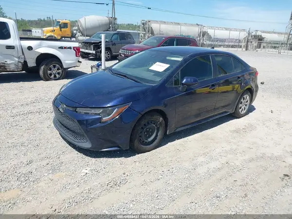 JTDEPRAE9LJ073950 2020 TOYOTA COROLLA - Image 2