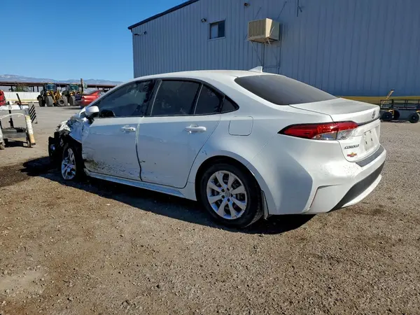 JTDEPRAE9LJ079358 2020 TOYOTA COROLLA - Image 2