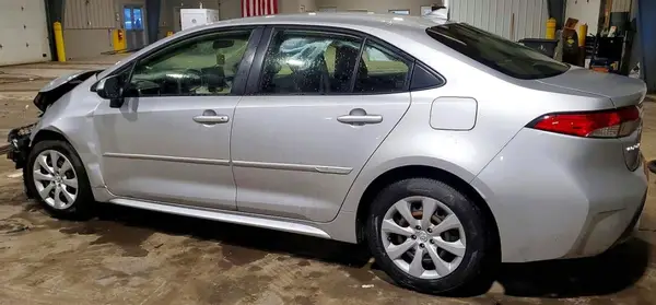 JTDEPRAEXLJ006242 2020 TOYOTA COROLLA - Image 2