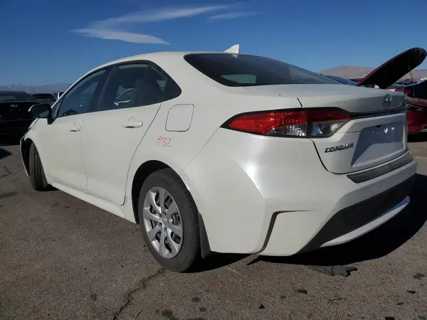 JTDEPRAEXLJ066148 2020 TOYOTA COROLLA - Image 2