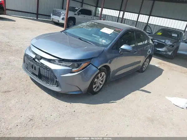 JTDEPRAEXLJ100556 2020 TOYOTA COROLLA - Image 2