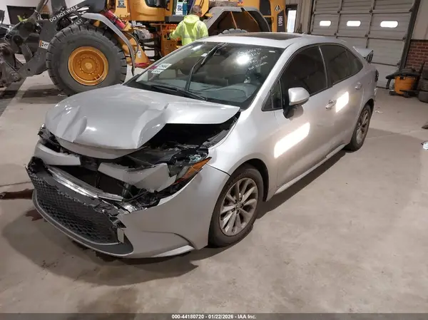 JTDFPMAE0NJ208761 2022 TOYOTA COROLLA - Image 2