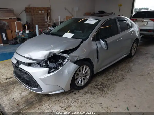 JTDFPMAE1N3024451 2022 TOYOTA COROLLA - Image 2