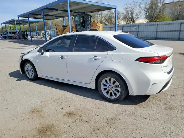 JTDFPMAE6MJ174193 2021 TOYOTA COROLLA - Image 2