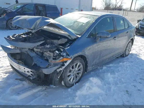 JTDFPMAE8MJ122967 2021 TOYOTA COROLLA - Image 2
