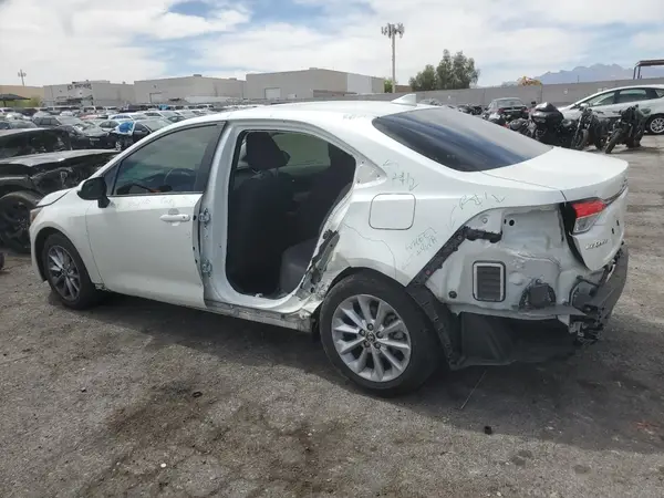 JTDHPMAE0MJ150917 2021 TOYOTA COROLLA - Image 2