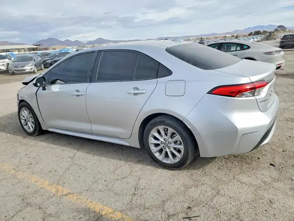 JTDHPMAE1N3033319 2022 TOYOTA COROLLA - Image 2