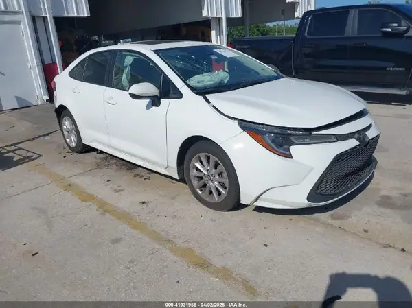JTDHPMAE2NJ206454 2022 TOYOTA COROLLA - Image 1
