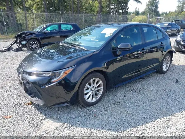JTDHPMAE7MJ122080 2021 TOYOTA COROLLA - Image 2