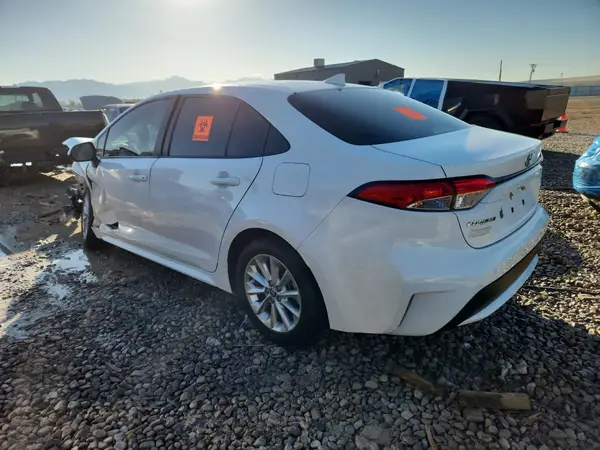 JTDHPMAE7MJ178522 2021 TOYOTA COROLLA - Image 2