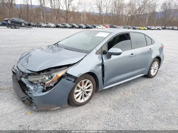 JTDHPMAE7NJ203047 2022 TOYOTA COROLLA - Image 2
