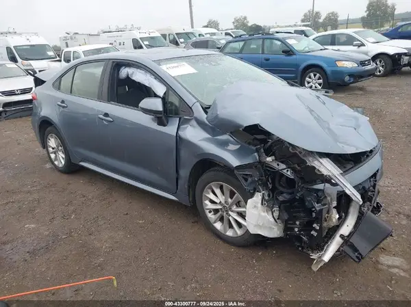 JTDHPRAE5LJ045091 2020 TOYOTA COROLLA - Image 1