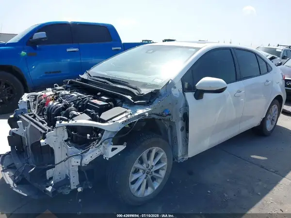 JTDHPRAE6LJ053314 2020 TOYOTA COROLLA - Image 2
