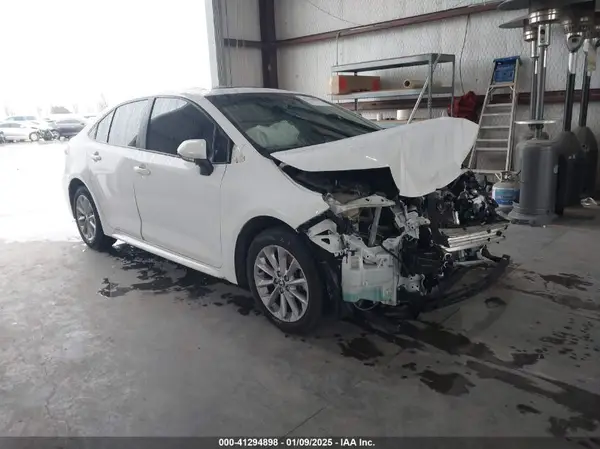 JTDHPRAEXLJ050626 2020 TOYOTA COROLLA - Image 1