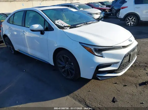 JTDP4MCE3R3521677 2024 TOYOTA COROLLA - Image 1