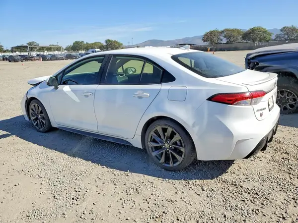 JTDP4MCE5R3520997 2024 TOYOTA COROLLA - Image 2