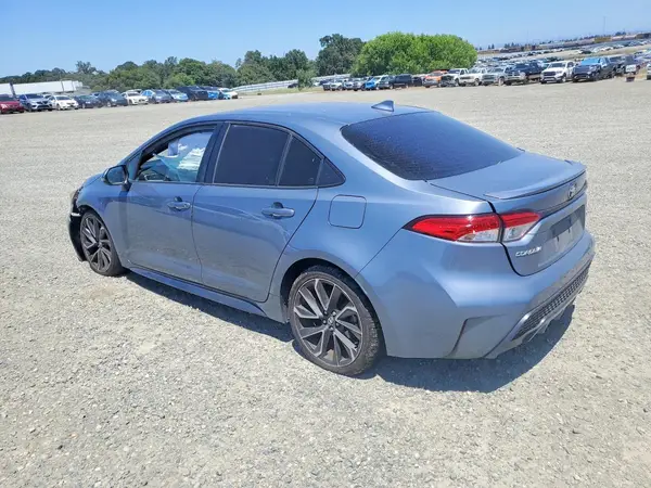 JTDP4MCE7MJ058012 2021 TOYOTA COROLLA - Image 2