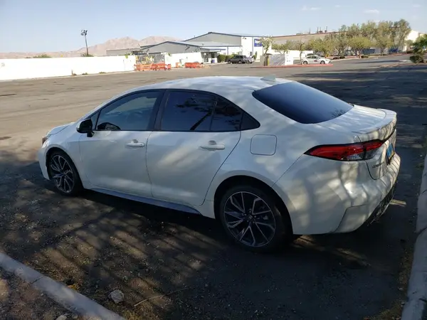 JTDP4RCE6LJ011596 2020 TOYOTA COROLLA - Image 2