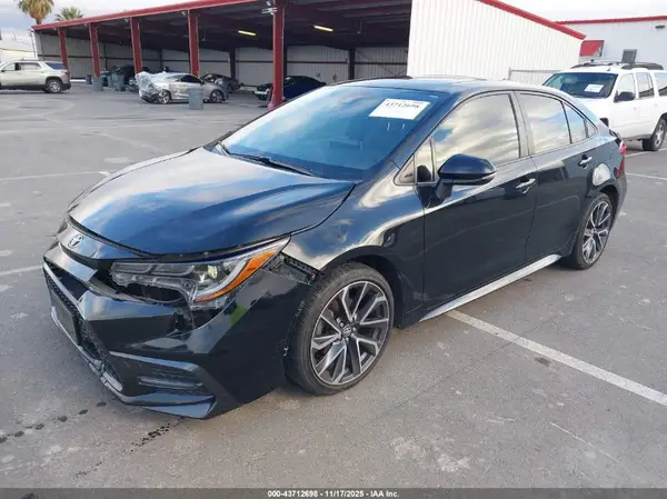 JTDP4RCE7LJ012417 2020 TOYOTA COROLLA - Image 2
