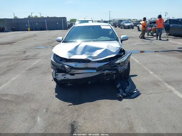 2021 TOYOTA COROLLA auction photo 6