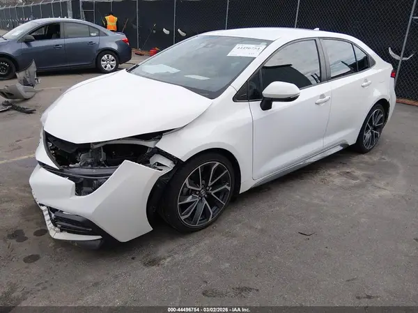 JTDS4MCE2MJ067565 2021 TOYOTA COROLLA - Image 2