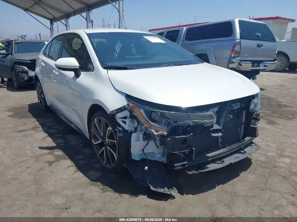 JTDS4MCE4MJ077563 2021 TOYOTA COROLLA - Image 1