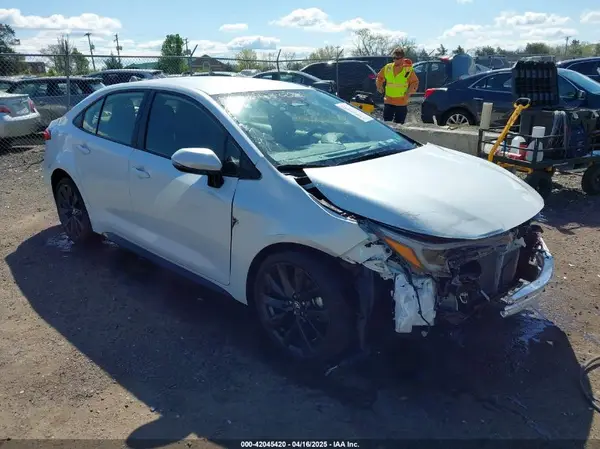 JTDS4MCE4R3522301 2024 TOYOTA COROLLA - Image 1