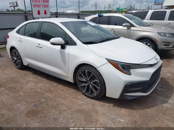 JTDS4MCE6MJ063986 2021 TOYOTA COROLLA - Image 1