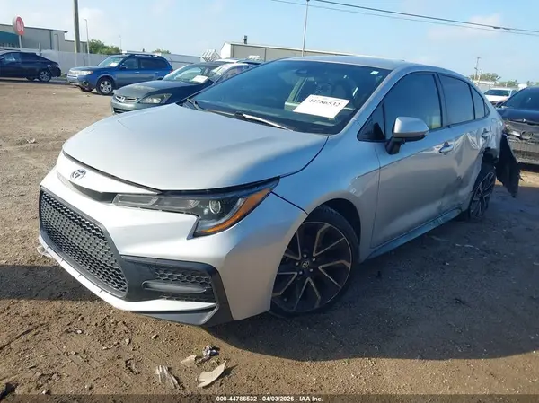 JTDS4MCE7MJ070283 2021 TOYOTA COROLLA - Image 2