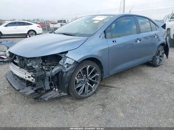 JTDS4MCE8MJ056456 2021 TOYOTA COROLLA - Image 2