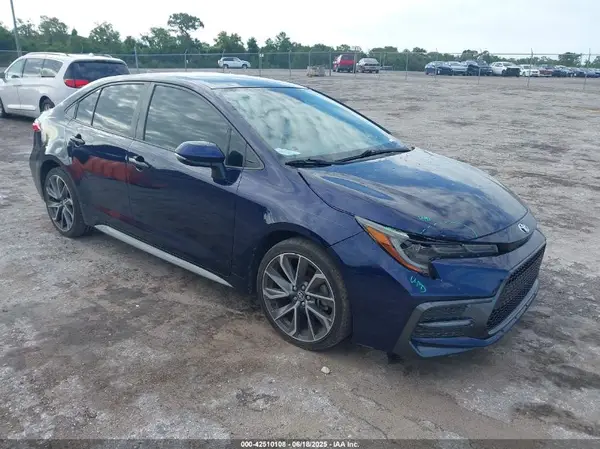 JTDS4MCE8MJ057462 2021 TOYOTA COROLLA - Image 1