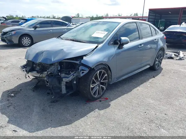 JTDS4MCE8MJ075136 2021 TOYOTA COROLLA - Image 2