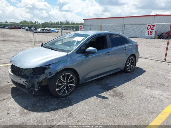 JTDS4MCE8MJ077999 2021 TOYOTA COROLLA - Image 2